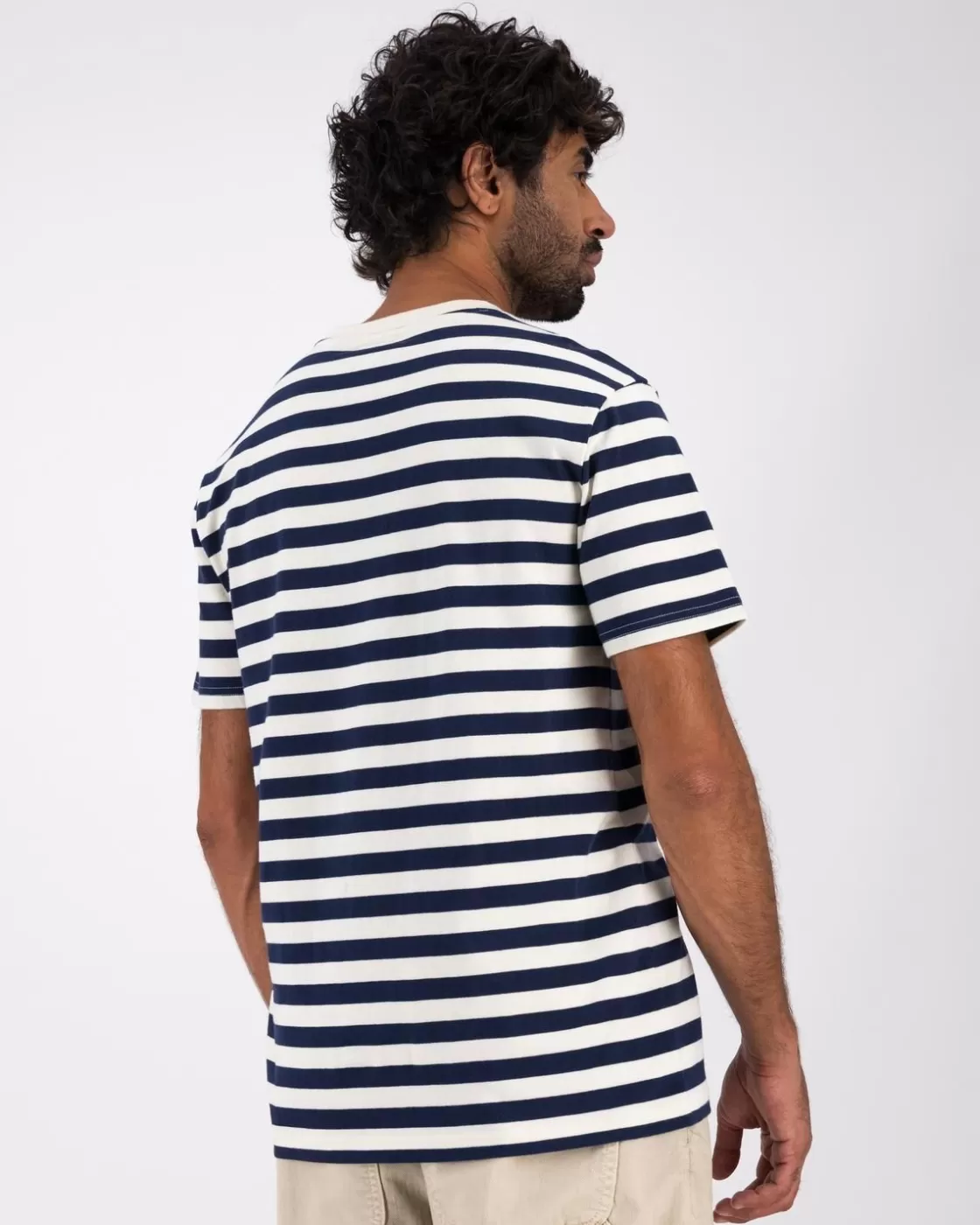 Outlet Men'S Charlie Standard Fit Striped T-Shirt Men T-Shirts