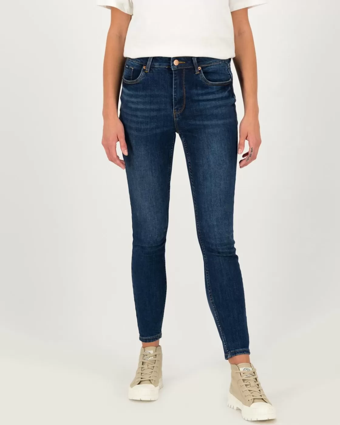 Sale Women'S Davina Sculpt Skinny Denim Women Denim